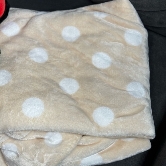 NWT Forever 21 Disney Minnie Mouse Throw Blanket - Picture 10 of 10
